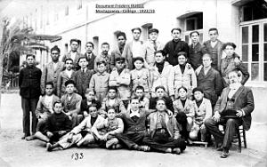 0 05- college Mosta 1922